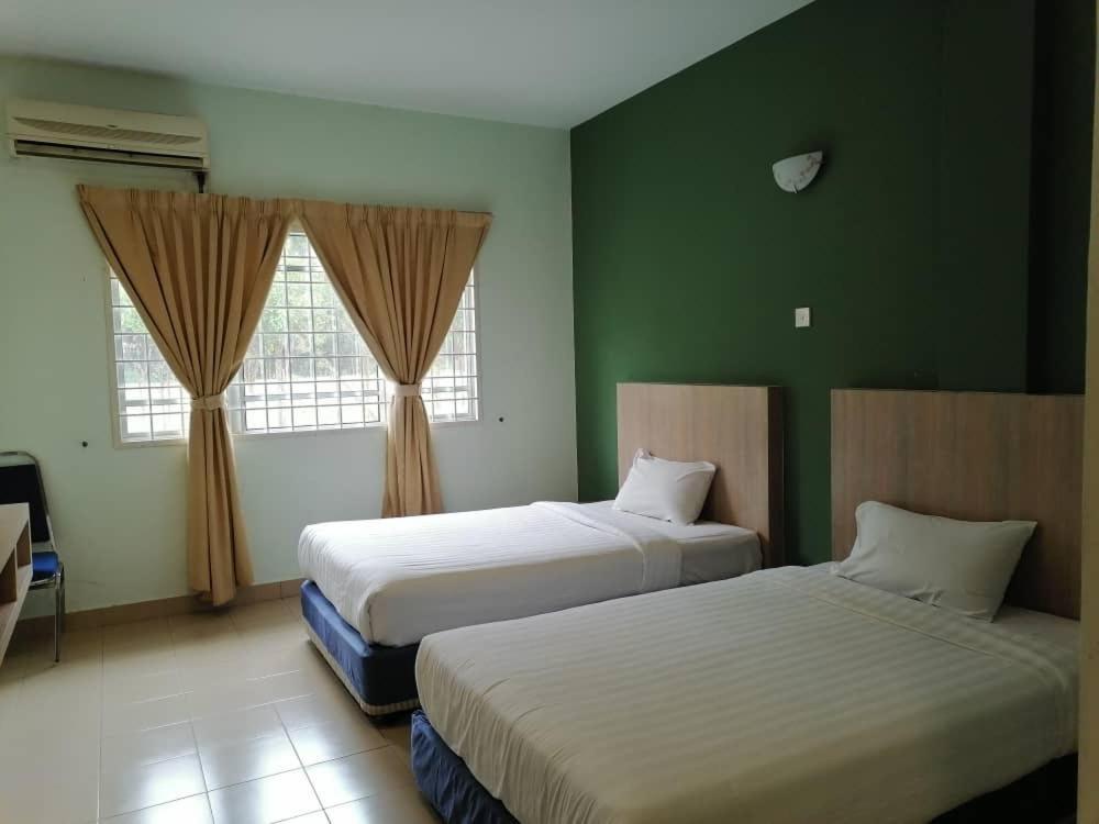 S2 Hotel Seremban Exterior foto